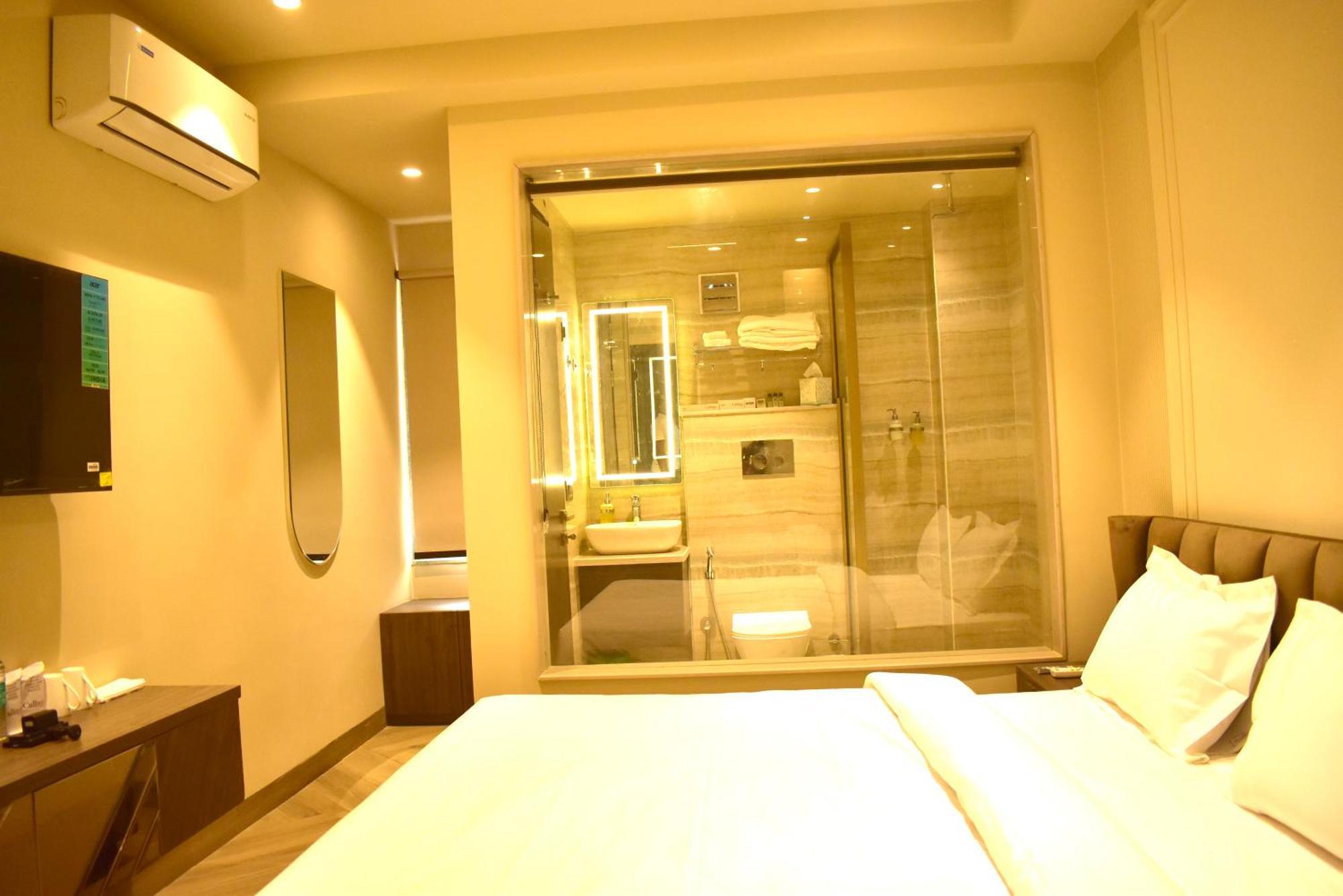 Hotel Cullinan By Qotel Janakpuri Delhi  Ngoại thất bức ảnh