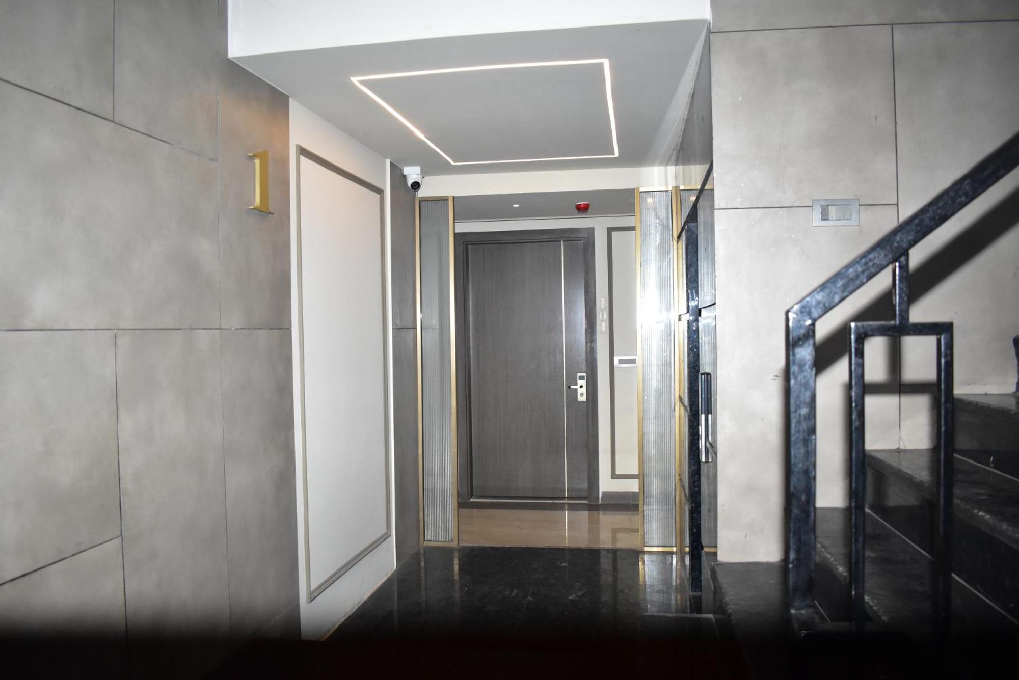 Hotel Cullinan By Qotel Janakpuri Delhi  Ngoại thất bức ảnh