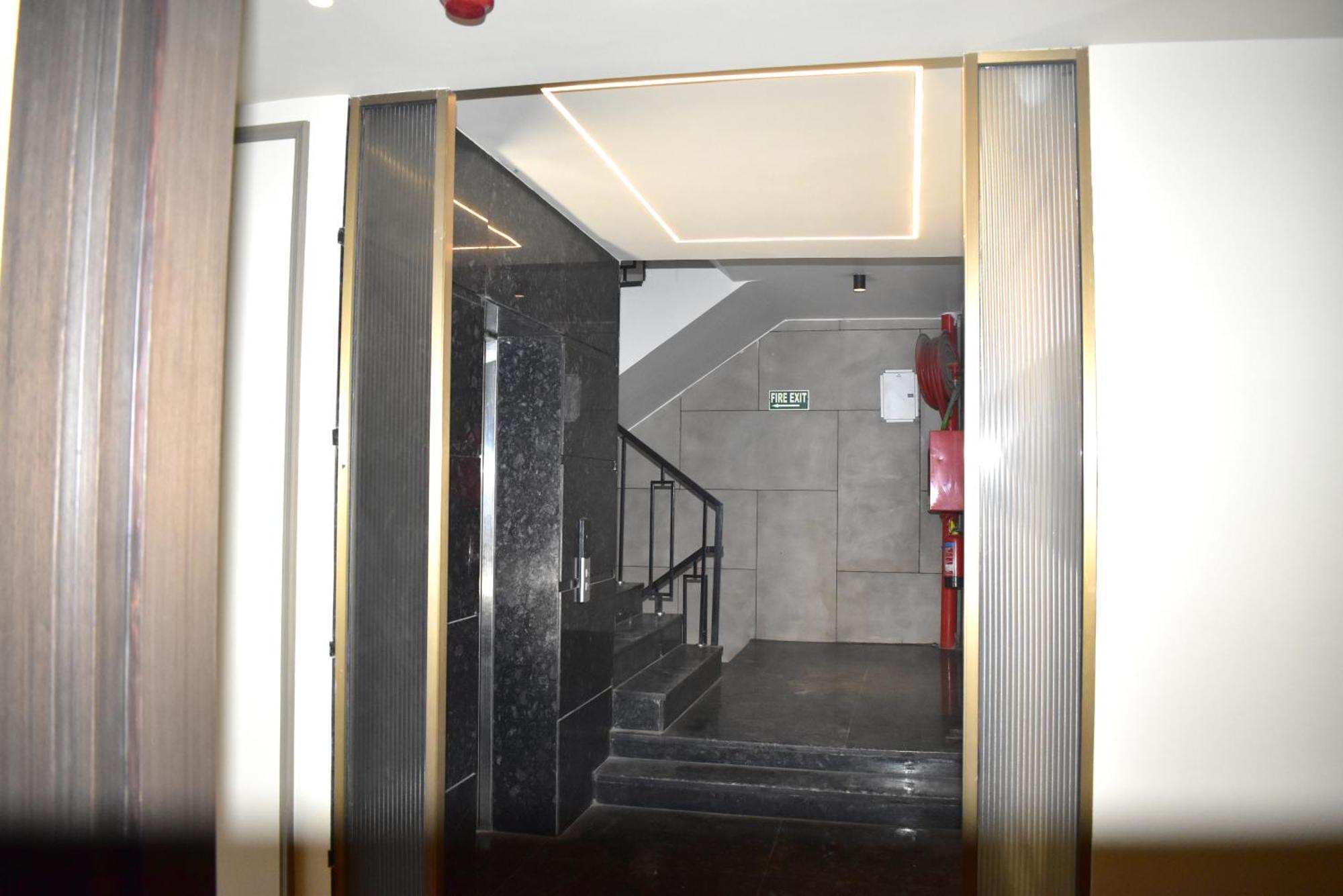 Hotel Cullinan By Qotel Janakpuri Delhi  Ngoại thất bức ảnh